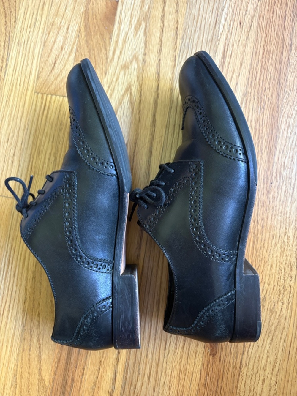 Cole Haan 7.5 Black Leather Brogue Derby Oxfords - Picture 2 of 8